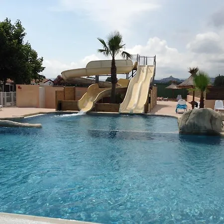 Holiday Camping La Pinede * 格里莫