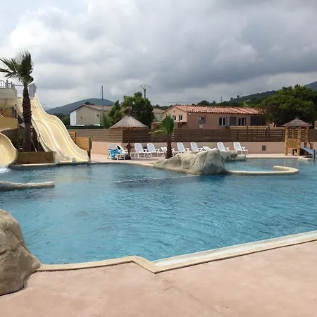 Prázdninový dům Holiday Camping La Pinede Grimaud